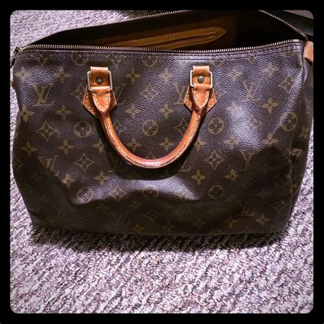 why does everyone have a louis vuitton bag|copycat louis vuitton bags.